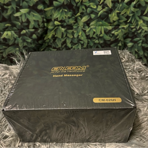 CINCOM Hand Massager Cordless Hand Massager w/Heat and Compression/White NIB - Picture 8 of 10